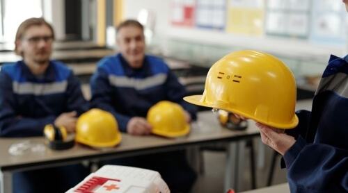 Corso di sicurezza sul lavoro: perché è fondamentale frequentarlo?